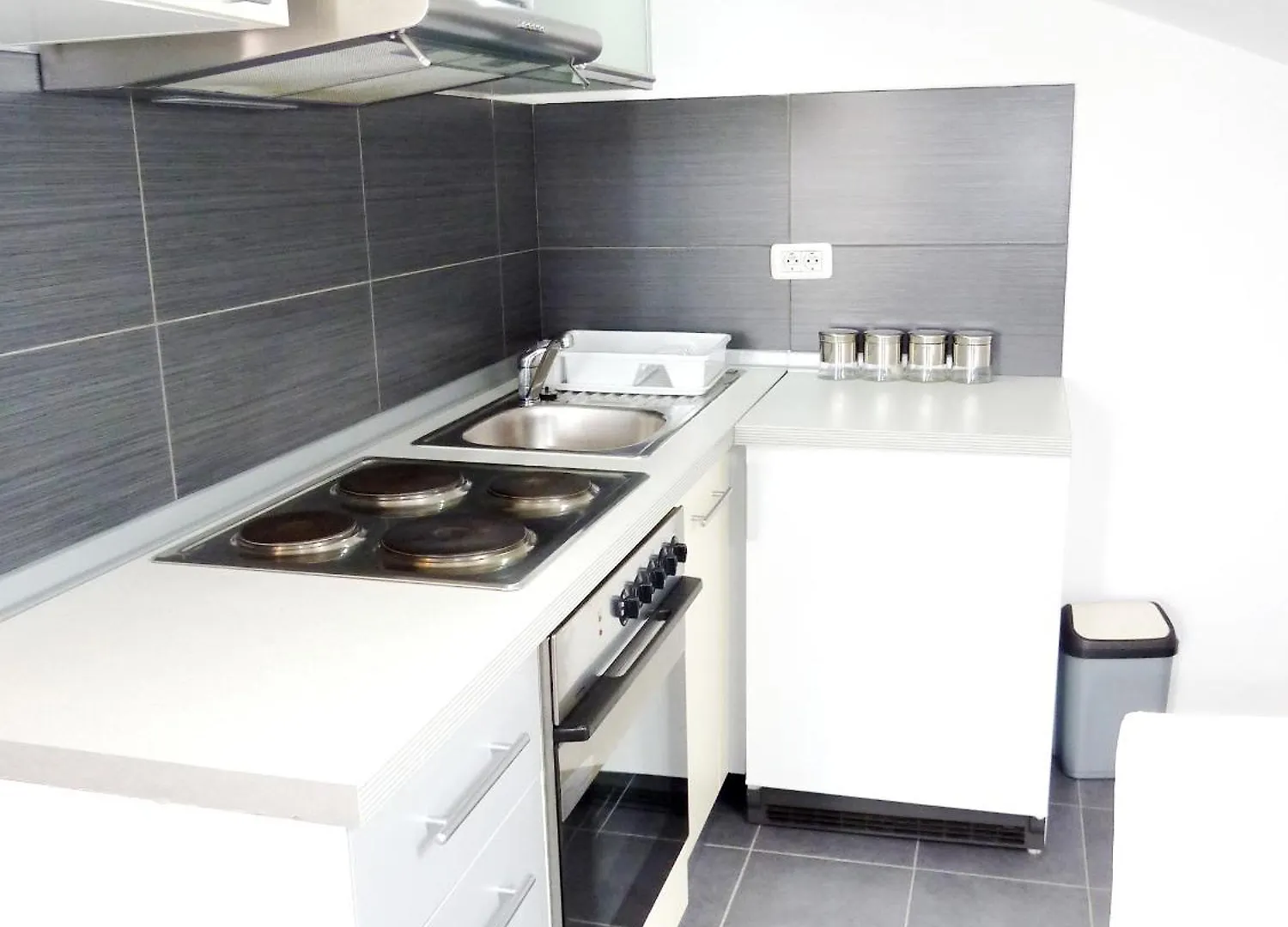 Apartments Villa Excellente Belvedere Pola 0*,