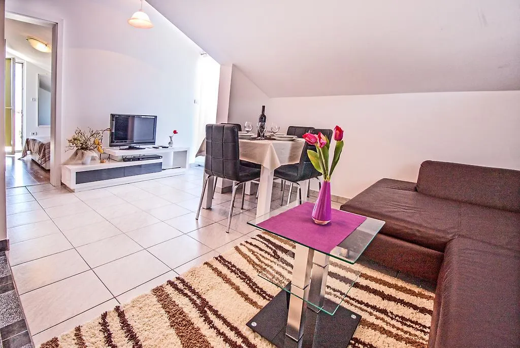 Apartments Villa Excellente Belvedere Pola