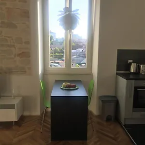 Excellent City In Antic Appartement