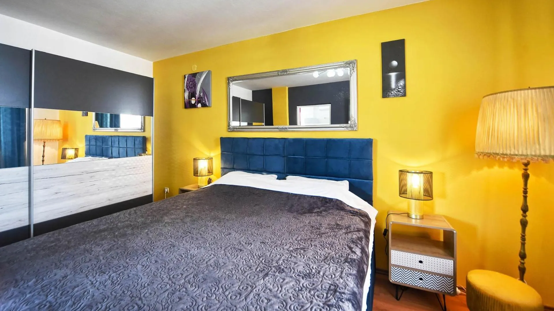 Apartments Villa Excellente Belvedere Pula 0*,  Hırvatistan